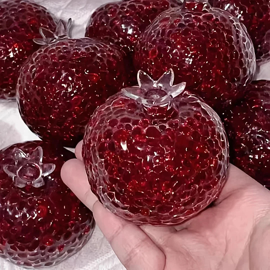 Pomegranate-Shaped Stress Relief Ball Creative Malleable Durable Acrylic Squeeze Handcrafted Toyt