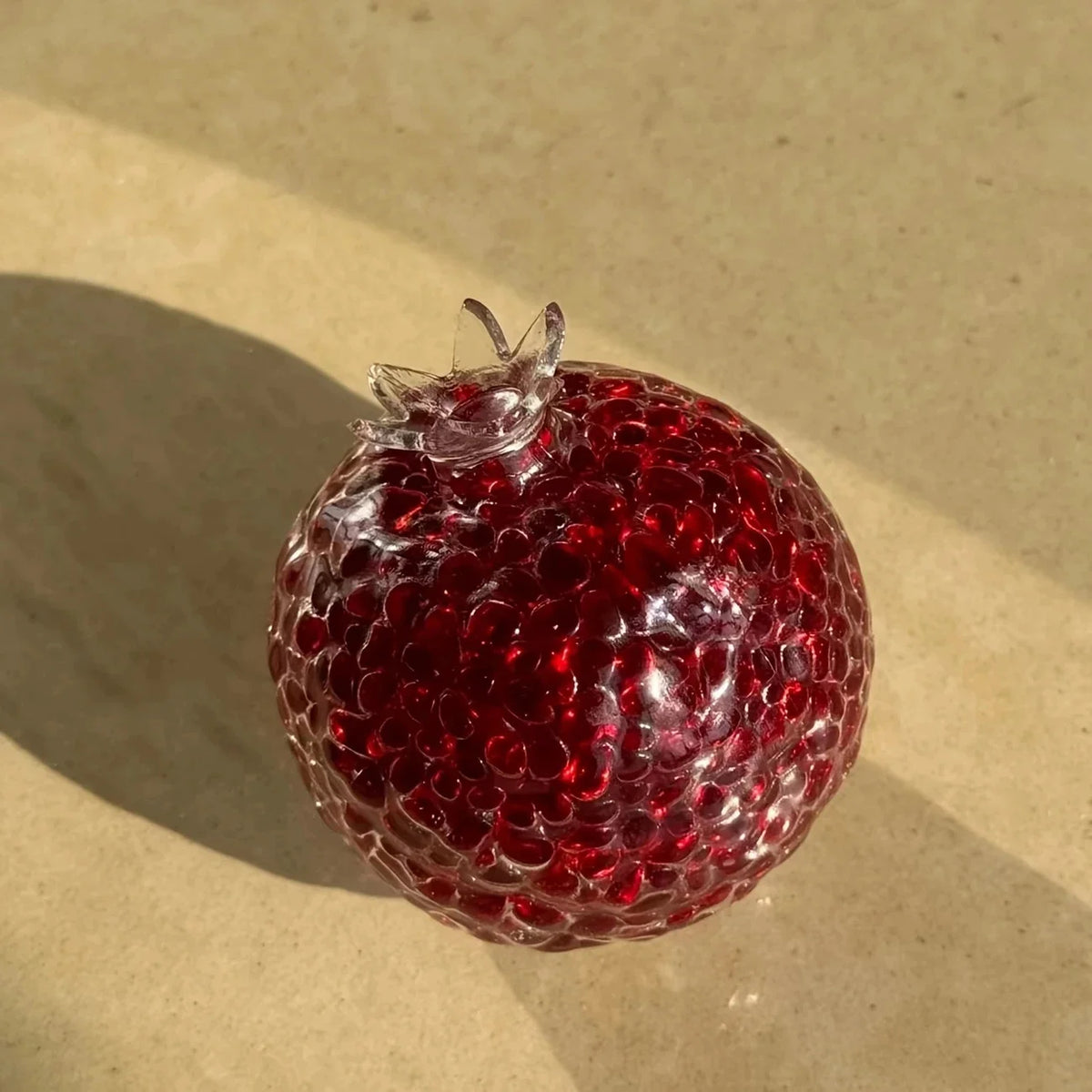 Pomegranate-Shaped Stress Relief Ball Creative Malleable Durable Acrylic Squeeze Handcrafted Toyt